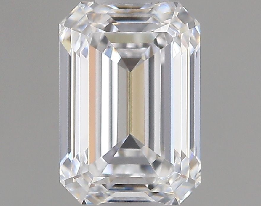 Loose Diamond - EMERALD 0.81ct D VVS2: Loose Diamond - EMERALD 0.81ct D VVS2 Source: This is a real non-mined Diamond that has been grown in a lab Shape: EMERALD Carats: 0.81 Color: D Clarity: VVS2 Certification: IGI PLEASE NOTE: Framed, L