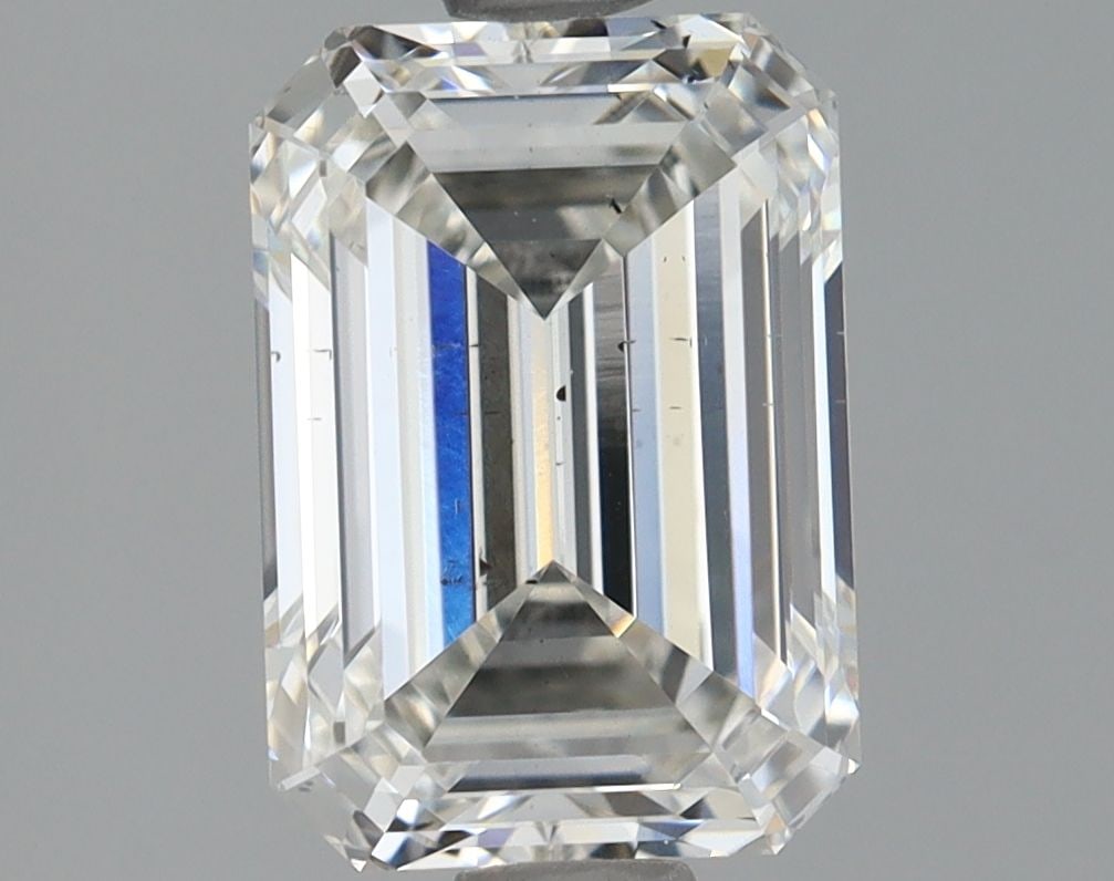 Loose Diamond - EMERALD 1.63ct G SI1: Loose Diamond - EMERALD 1.63ct G SI1 Source: This is a real non-mined Diamond that has been grown in a lab Shape: EMERALD Carats: 1.63 Color: G Clarity: SI1 Certification: IGI Video: