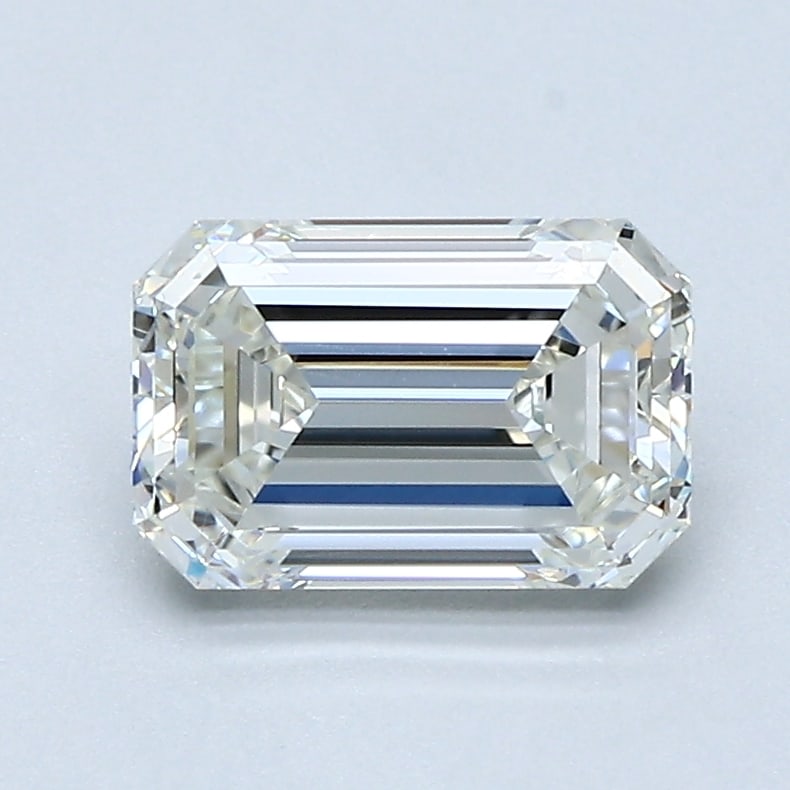 Loose Diamond - EMERALD 1.44ct J VS2: Loose Diamond - EMERALD 1.44ct J VS2 Source: Natural Mined Diamond Shape: EMERALD Carats: 1.44 Color: J Clarity: VS2 Certification: GIA Condition: Pre-Owned PLEASE NOTE: Framed, Large, or heavy items 