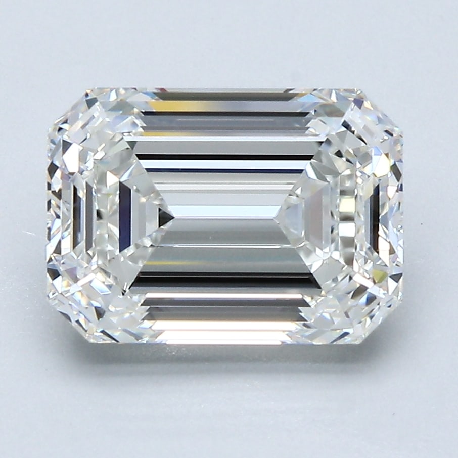 Loose Diamond - EMERALD 3.5ct G VS2: Loose Diamond - EMERALD 3.5ct G VS2 Source: Natural Mined Diamond Shape: EMERALD Carats: 3.5 Color: G Clarity: VS2 Certification: GIA Condition: Pre-Owned PLEASE NOTE: Framed, Large, or heavy items do