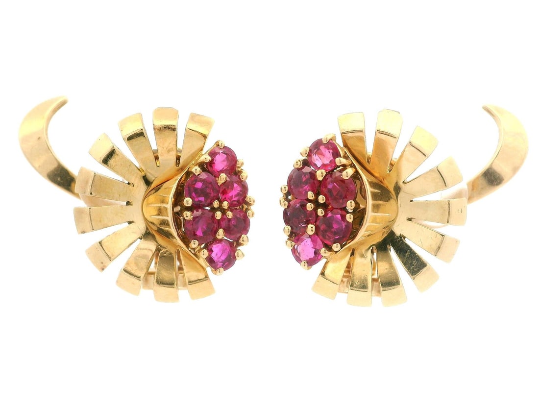 Vintage Retro 14k Gold GIA Certified 3ctw No Heat Burma Ruby Flower Earrings: Vintage Retro 14k Gold GIA Certified 3ctw No Heat Burma Ruby Flower Earrings These exquisite vintage retro earrings showcase a stunning floral design crafted from solid 14k rosy yellow gold. Each earr
