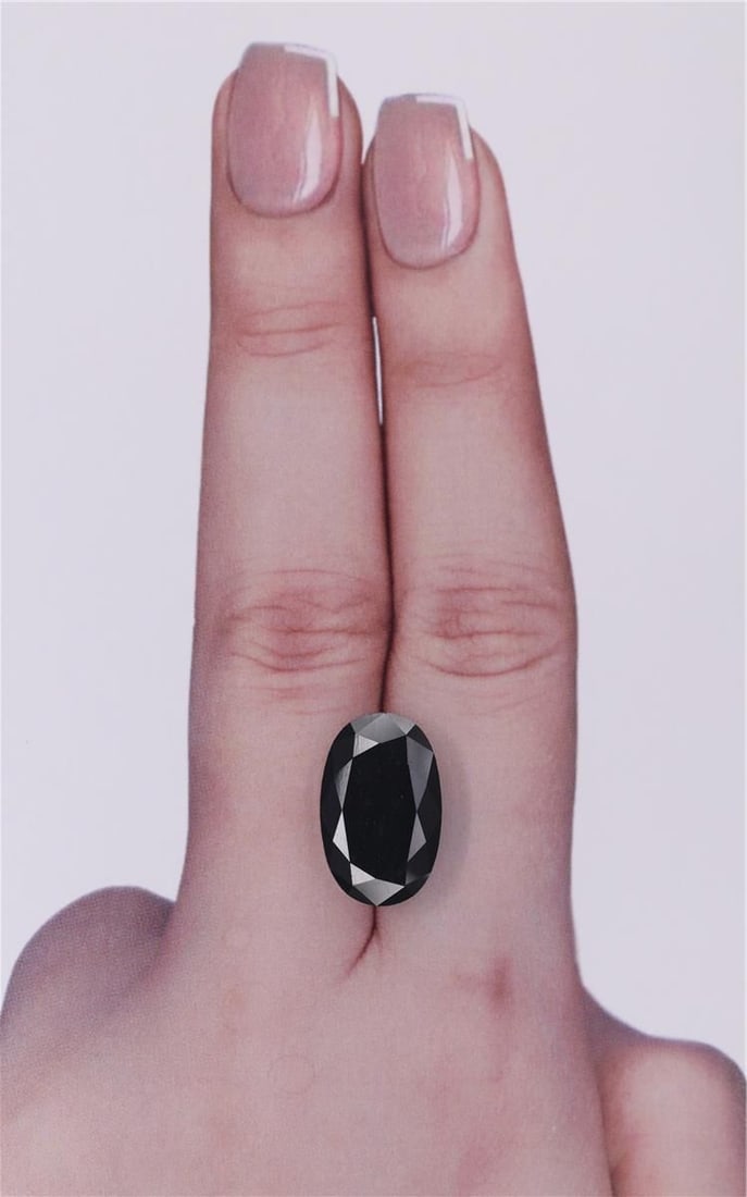 Loose Diamond - OVAL 7.68ct Black: Loose Diamond - OVAL 7.68ct Black Source: Natural Shape: OVAL Carats: 7.68 Color: Black Certification: IGI Video: