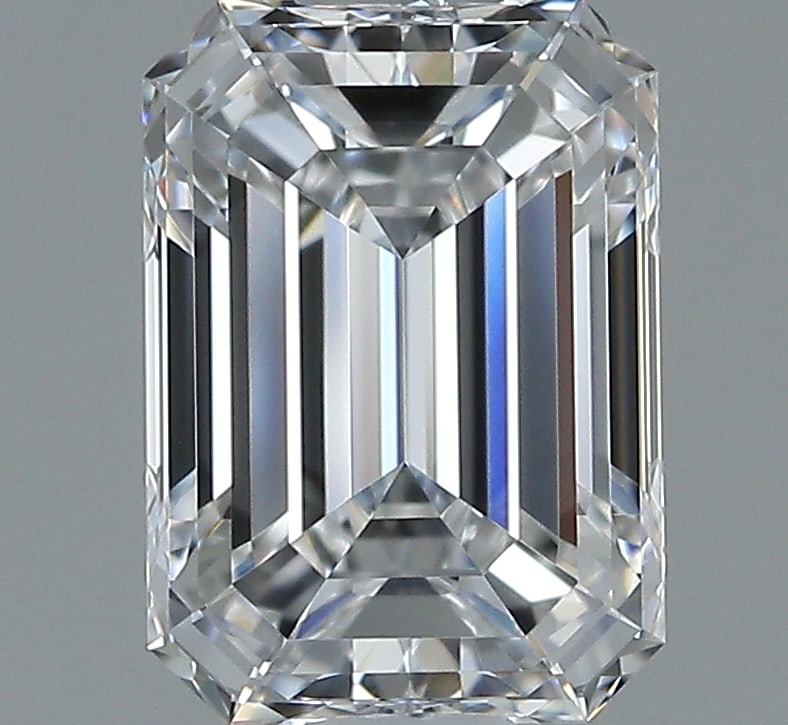 Loose Diamond - EMERALD 1.2ct E VVS1: Loose Diamond - EMERALD 1.2ct E VVS1 Source: Natural Mined Diamond Shape: EMERALD Carats: 1.2 Color: E Clarity: VVS1 Certification: GIA Condition: Pre-Owned PLEASE NOTE: Framed, Large, or heavy items 