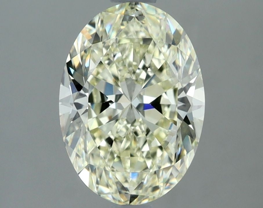 Loose Diamond - OVAL 1.81ct U-V VS2: Loose Diamond - OVAL 1.81ct U-V VS2 Source: Natural Shape: OVAL Carats: 1.81 Color: U-V Certification: GIA Video: