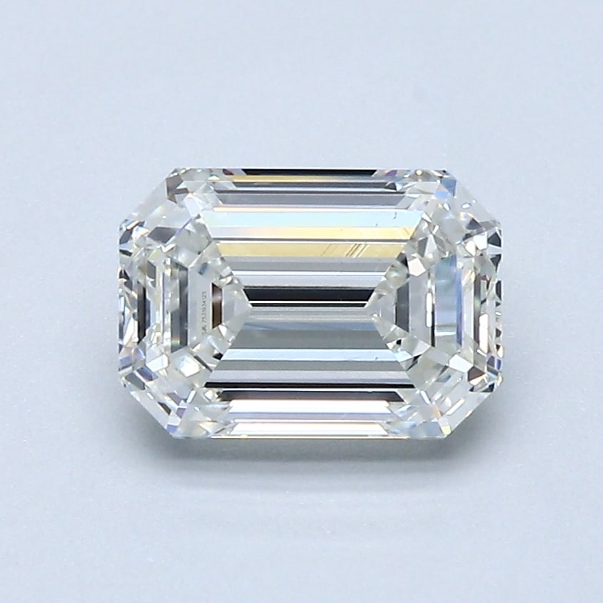 Loose Diamond - EMERALD 1.41ct H VS2: Loose Diamond - EMERALD 1.41ct H VS2 Source: Natural Mined Diamond Shape: EMERALD Carats: 1.41 Color: H Clarity: VS2 Certification: GIA Condition: Pre-Owned PLEASE NOTE: Framed, Large, or heavy items 
