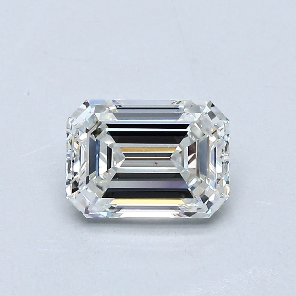 Loose Diamond - EMERALD 1.51ct H VS2: Loose Diamond - EMERALD 1.51ct H VS2 Source: Natural Mined Diamond Shape: EMERALD Carats: 1.51 Color: H Clarity: VS2 Certification: GIA Condition: Pre-Owned PLEASE NOTE: Framed, Large, or heavy items 