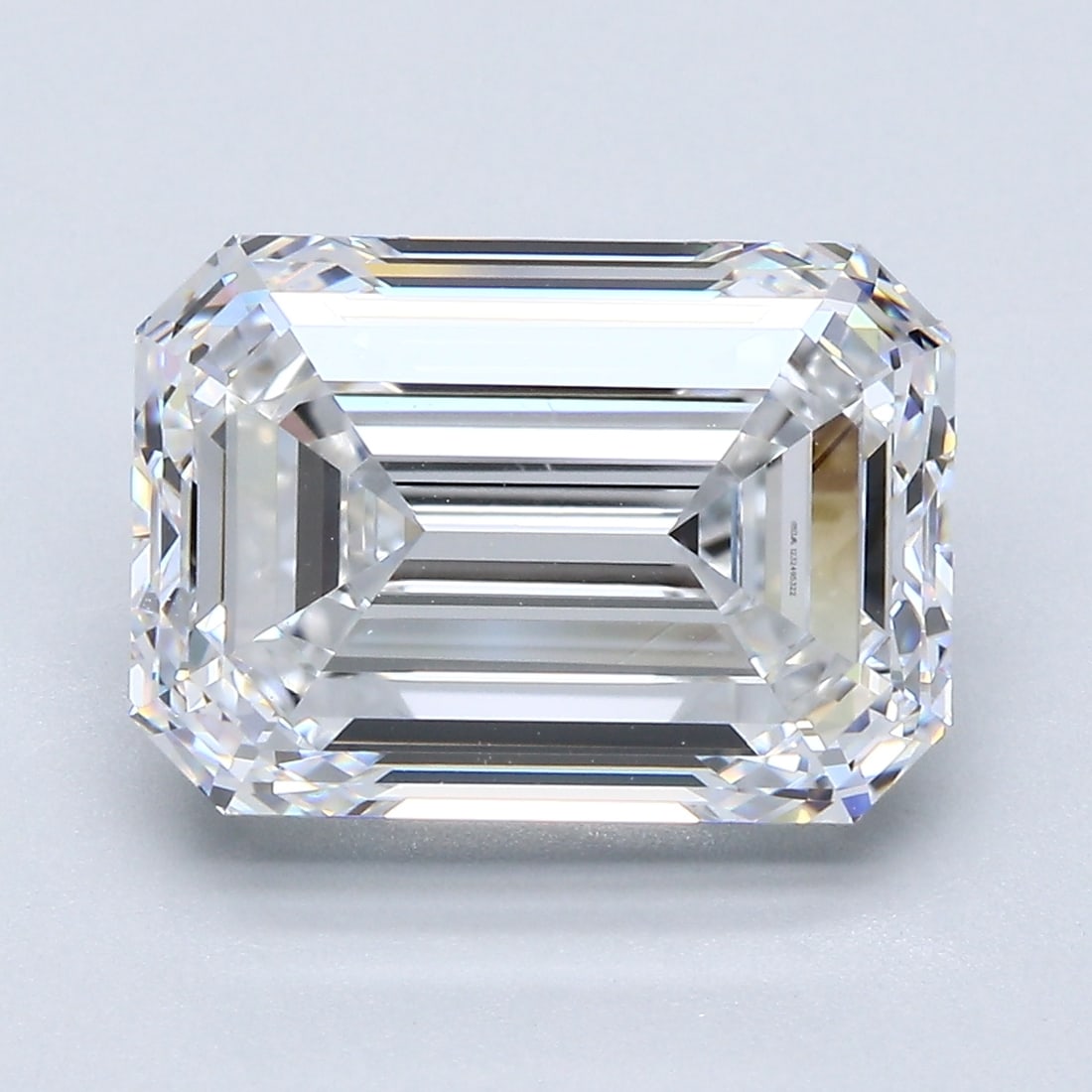 Loose Diamond - EMERALD 6.01ct D FL: Loose Diamond - EMERALD 6.01ct D FL Source: Natural Mined Diamond Shape: EMERALD Carats: 6.01 Color: D Clarity: FL Certification: GIA Condition: Pre-Owned PLEASE NOTE: Framed, Large, or heavy items do