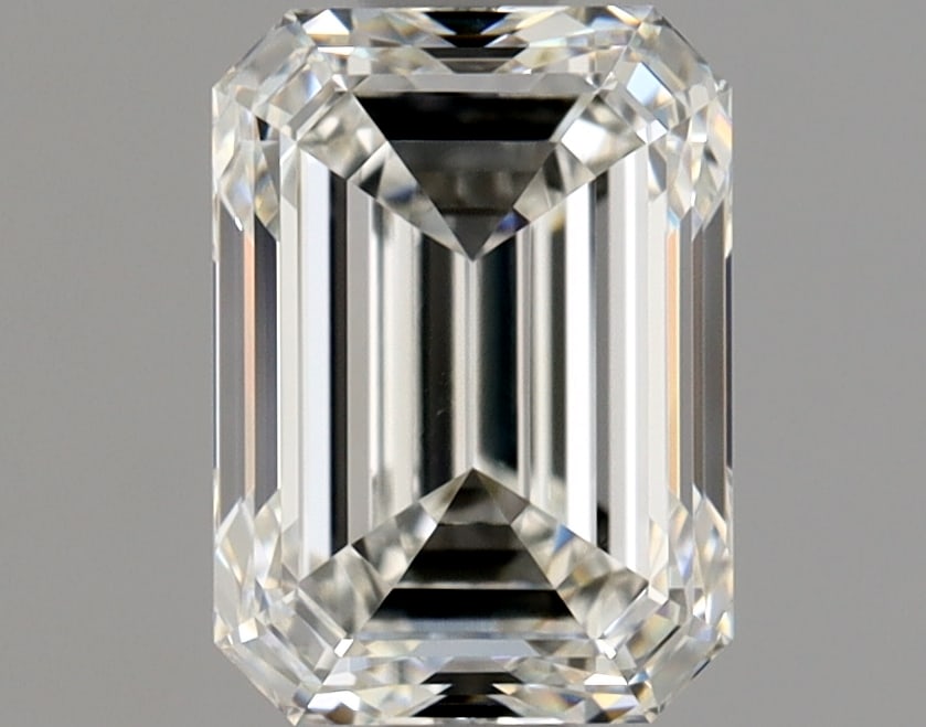 Loose Diamond - EMERALD 1.2ct H VS1: Loose Diamond - EMERALD 1.2ct H VS1 Source: Natural Mined Diamond Shape: EMERALD Carats: 1.2 Color: H Clarity: VS1 Certification: GIA Condition: Pre-Owned PLEASE NOTE: Framed, Large, or heavy items do