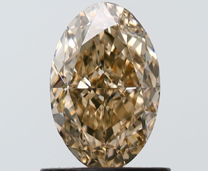 Loose Diamond - OVAL 1.08ct Yellow VVS2: Loose Diamond - OVAL 1.08ct Yellow VVS2 Source: Natural Shape: OVAL Carats: 1.08 Color: Yellow Certification: NONE Video:
