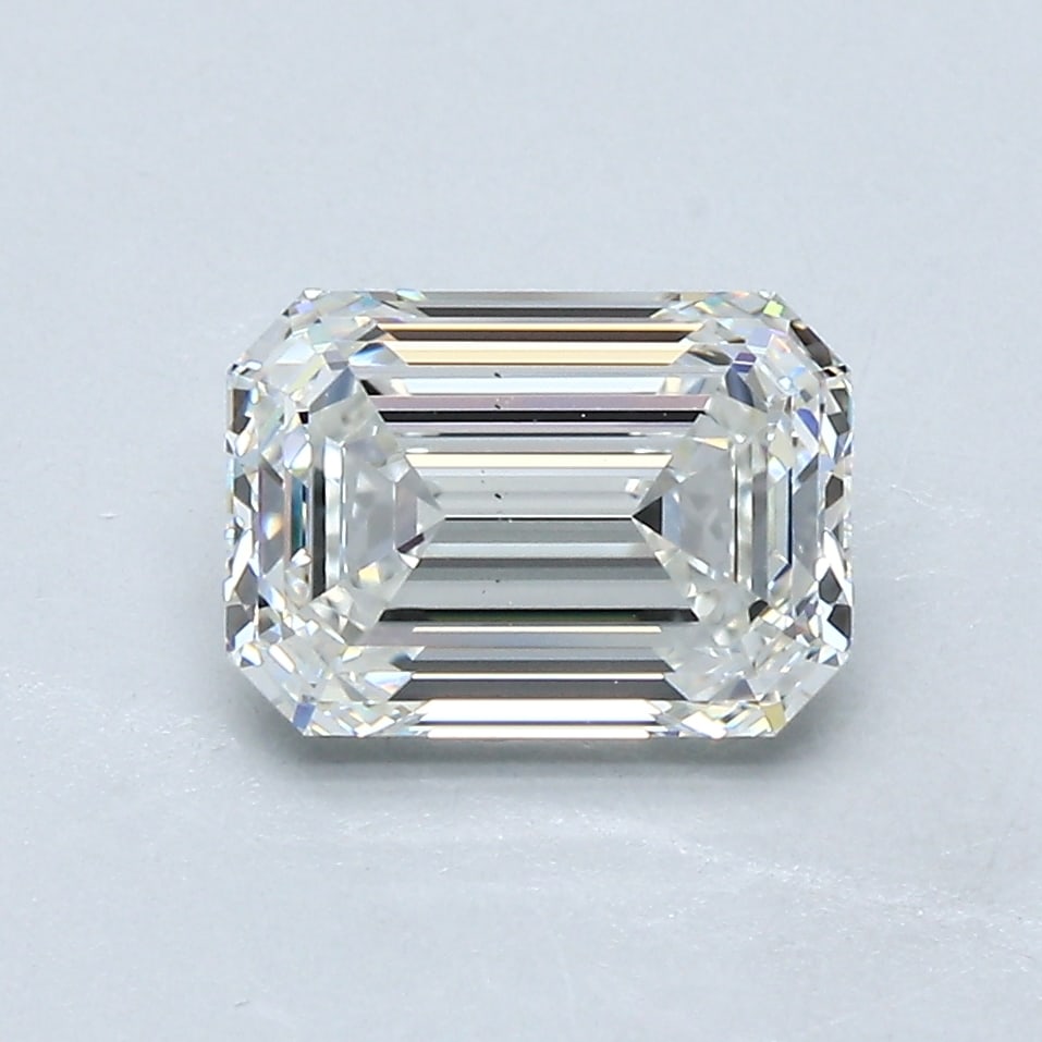 Loose Diamond - EMERALD 1.81ct H VS1: Loose Diamond - EMERALD 1.81ct H VS1 Source: Natural Mined Diamond Shape: EMERALD Carats: 1.81 Color: H Clarity: VS1 Certification: GIA Condition: Pre-Owned PLEASE NOTE: Framed, Large, or heavy items 