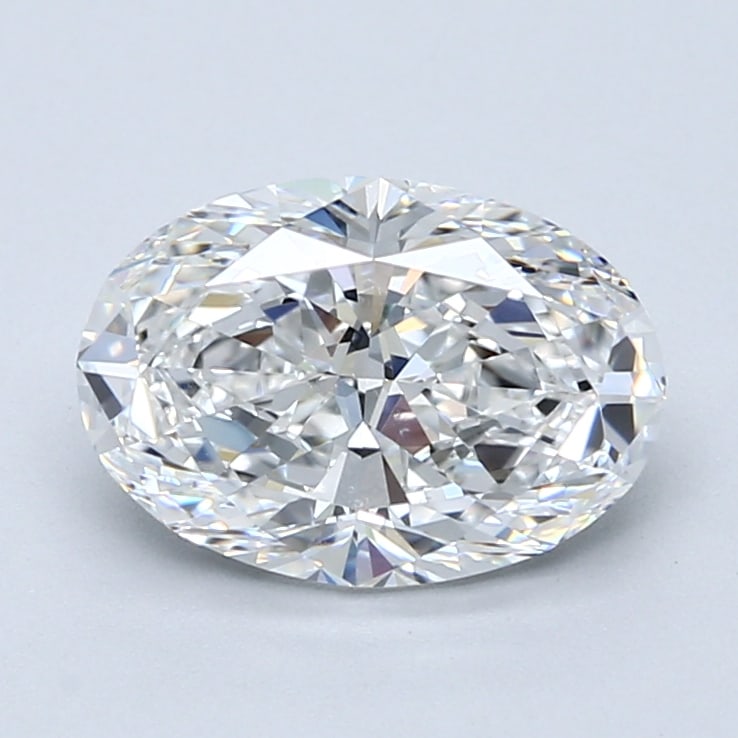 Loose Diamond - OVAL 2.2ct E VS2: Loose Diamond - OVAL 2.2ct E VS2 Source: Natural Mined Diamond Shape: OVAL Carats: 2.2 Color: E Clarity: VS2 Certification: GIA Condition: Pre-Owned PLEASE NOTE: Framed, Large, or heavy items do not h