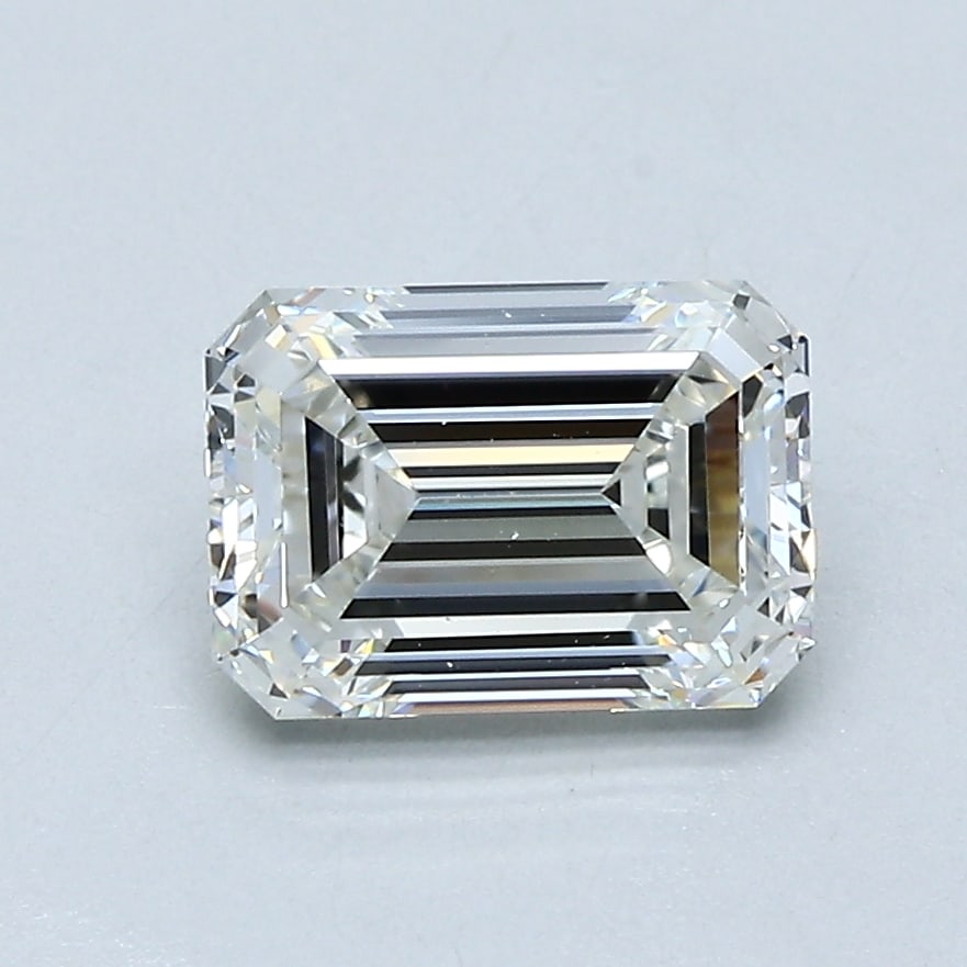 Loose Diamond - EMERALD 1.5ct I VS2: Loose Diamond - EMERALD 1.5ct I VS2 Source: Natural Mined Diamond Shape: EMERALD Carats: 1.5 Color: I Clarity: VS2 Certification: GIA Condition: Pre-Owned PLEASE NOTE: Framed, Large, or heavy items do