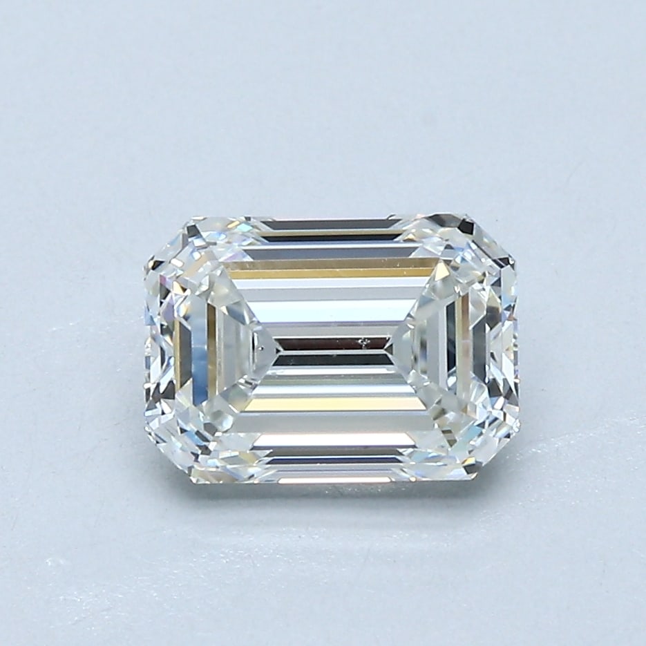 Loose Diamond - EMERALD 1.5ct G VS2: Loose Diamond - EMERALD 1.5ct G VS2 Source: Natural Mined Diamond Shape: EMERALD Carats: 1.5 Color: G Clarity: VS2 Certification: GIA Condition: Pre-Owned PLEASE NOTE: Framed, Large, or heavy items do