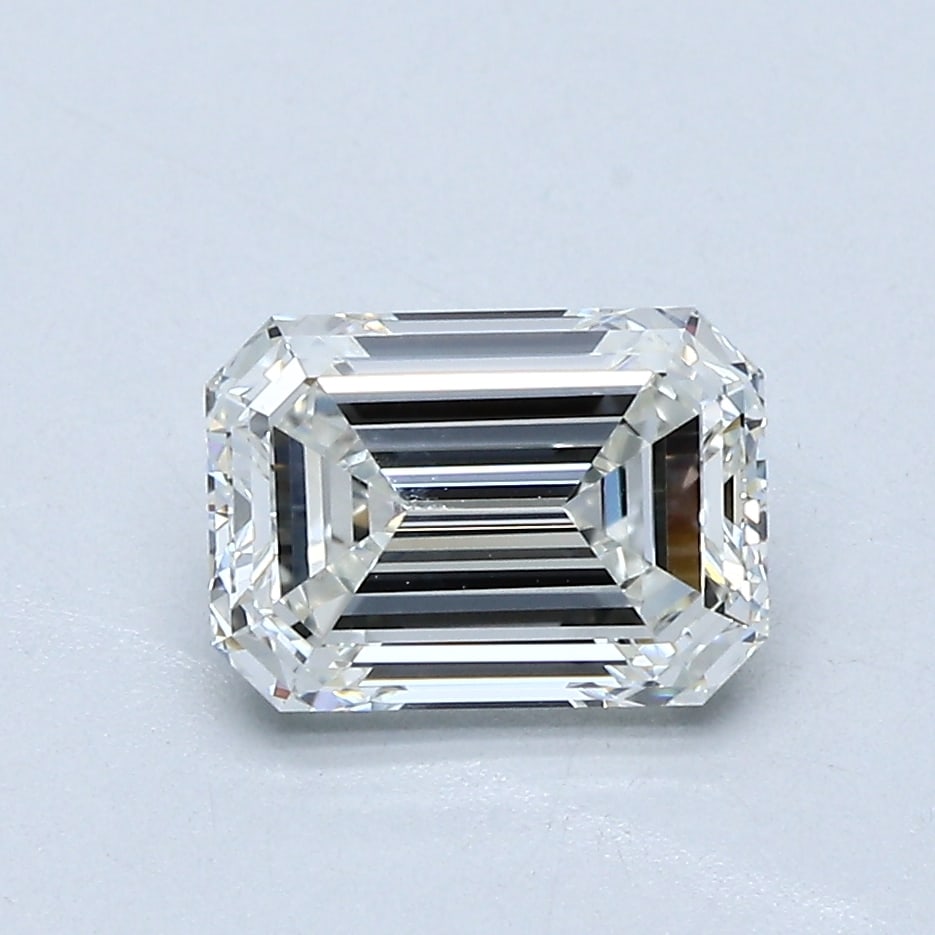 Loose Diamond - EMERALD 1.5ct H VVS1: Loose Diamond - EMERALD 1.5ct H VVS1 Source: Natural Mined Diamond Shape: EMERALD Carats: 1.5 Color: H Clarity: VVS1 Certification: GIA Condition: Pre-Owned PLEASE NOTE: Framed, Large, or heavy items 