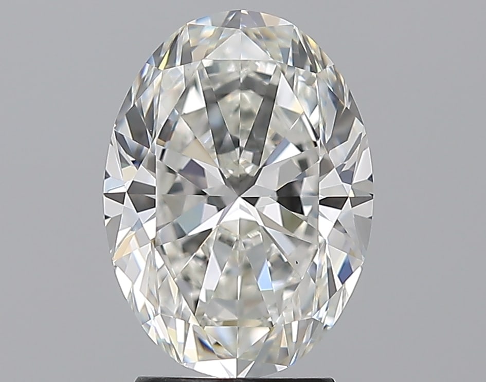 Loose Diamond - OVAL 3.01ct G VS1: Loose Diamond - OVAL 3.01ct G VS1 Source: Natural Mined Diamond Shape: OVAL Carats: 3.01 Color: G Clarity: VS1 Certification: GIA Condition: Pre-Owned PLEASE NOTE: Framed, Large, or heavy items do not
