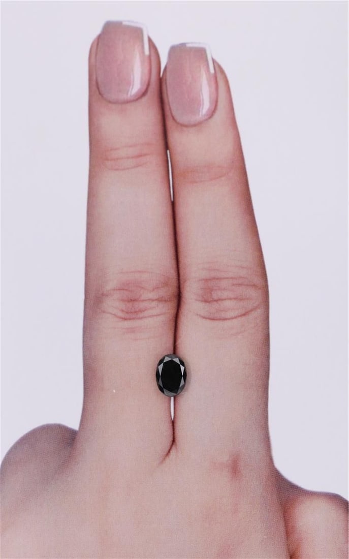 Loose Diamond - OVAL 0.88ct Fancy Black VVS2: Loose Diamond - OVAL 0.88ct Fancy Black VVS2 Source: Natural Shape: OVAL Carats: 0.88 Color: Fancy Black Certification: GIA Video: