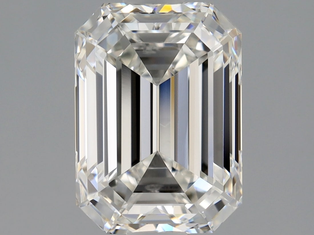 Loose Diamond - EMERALD 1.54ct G VVS2: Loose Diamond - EMERALD 1.54ct G VVS2 Source: Natural Mined Diamond Shape: EMERALD Carats: 1.54 Color: G Clarity: VVS2 Certification: GIA Condition: Pre-Owned PLEASE NOTE: Framed, Large, or heavy item
