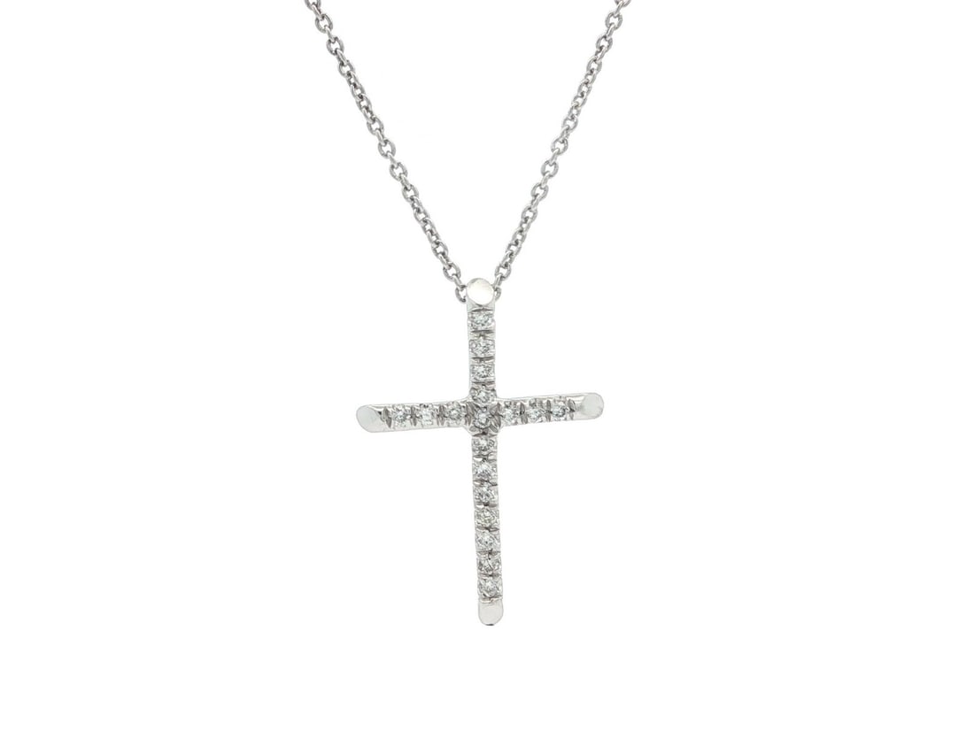Platinum Cross Pendant Necklace with .22ctw Pave Diamonds 15.75 Inch Chain: Platinum Cross Pendant Necklace with .22ctw Pave Diamonds 15.75 Inch Chain This vintage necklace features a classic cross pendant set with approximately 0.22 carats total weight of 18 natural round br