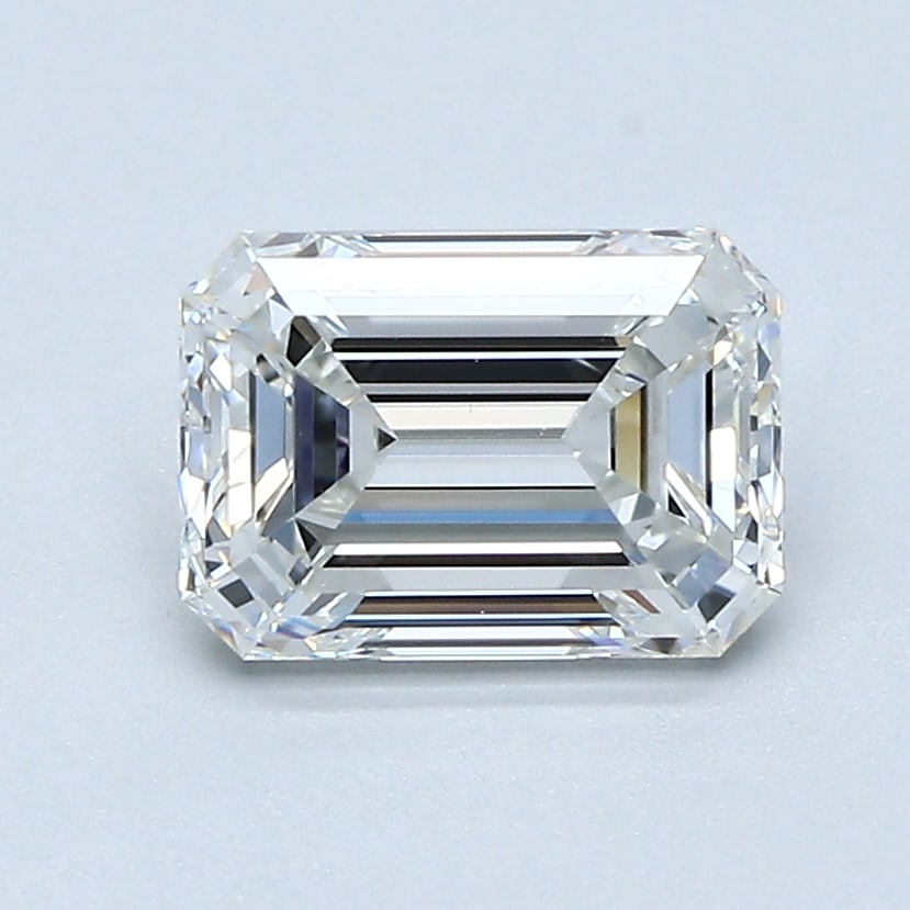 Loose Diamond - EMERALD 1.5ct G VS1: Loose Diamond - EMERALD 1.5ct G VS1 Source: Natural Mined Diamond Shape: EMERALD Carats: 1.5 Color: G Clarity: VS1 Certification: GIA Condition: Pre-Owned PLEASE NOTE: Framed, Large, or heavy items do