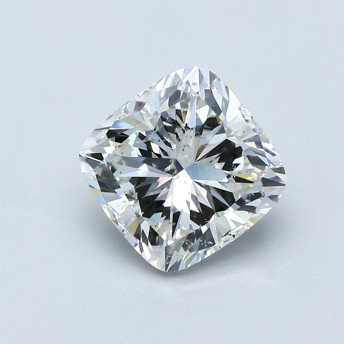 Loose Diamond - CUSHION 4.05ct J SI2: Loose Diamond - CUSHION 4.05ct J SI2 Source: Natural Mined Diamond Shape: CUSHION Carats: 4.05 Color: J Clarity: SI2 Certification: GIA Condition: Pre-Owned PLEASE NOTE: Framed, Large, or heavy items 