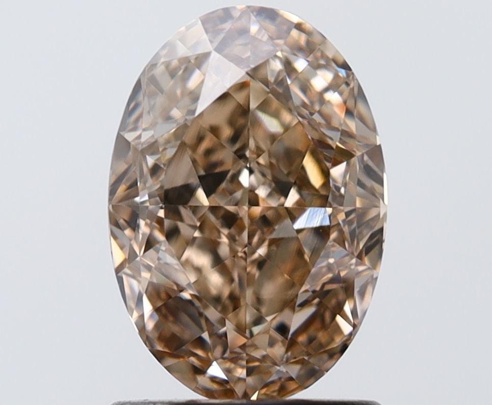 Loose Diamond - OVAL 1.5ct Yellow Brown VS1: Loose Diamond - OVAL 1.5ct Yellow Brown VS1 Source: Natural Shape: OVAL Carats: 1.5 Color: Yellow Brown Certification: NONE Video: