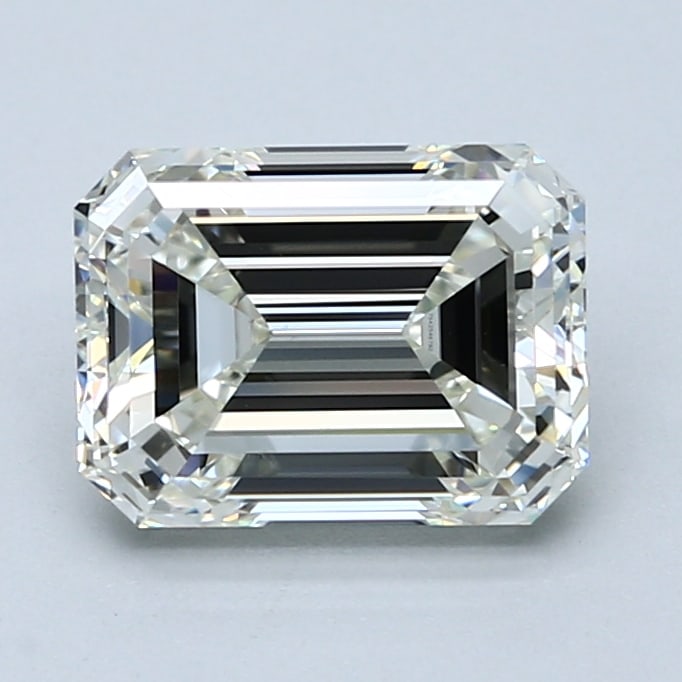 Loose Diamond - EMERALD 2.52ct J VS2: Loose Diamond - EMERALD 2.52ct J VS2 Source: Natural Mined Diamond Shape: EMERALD Carats: 2.52 Color: J Clarity: VS2 Certification: GIA Condition: Pre-Owned PLEASE NOTE: Framed, Large, or heavy items 
