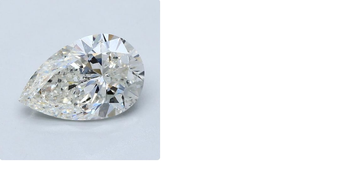 Loose Diamond - PEAR 3.01ct I SI2: Loose Diamond - PEAR 3.01ct I SI2 Source: Natural Mined Diamond Shape: PEAR Carats: 3.01 Color: I Clarity: SI2 Certification: GIA Condition: Pre-Owned PLEASE NOTE: Framed, Large, or heavy items do not