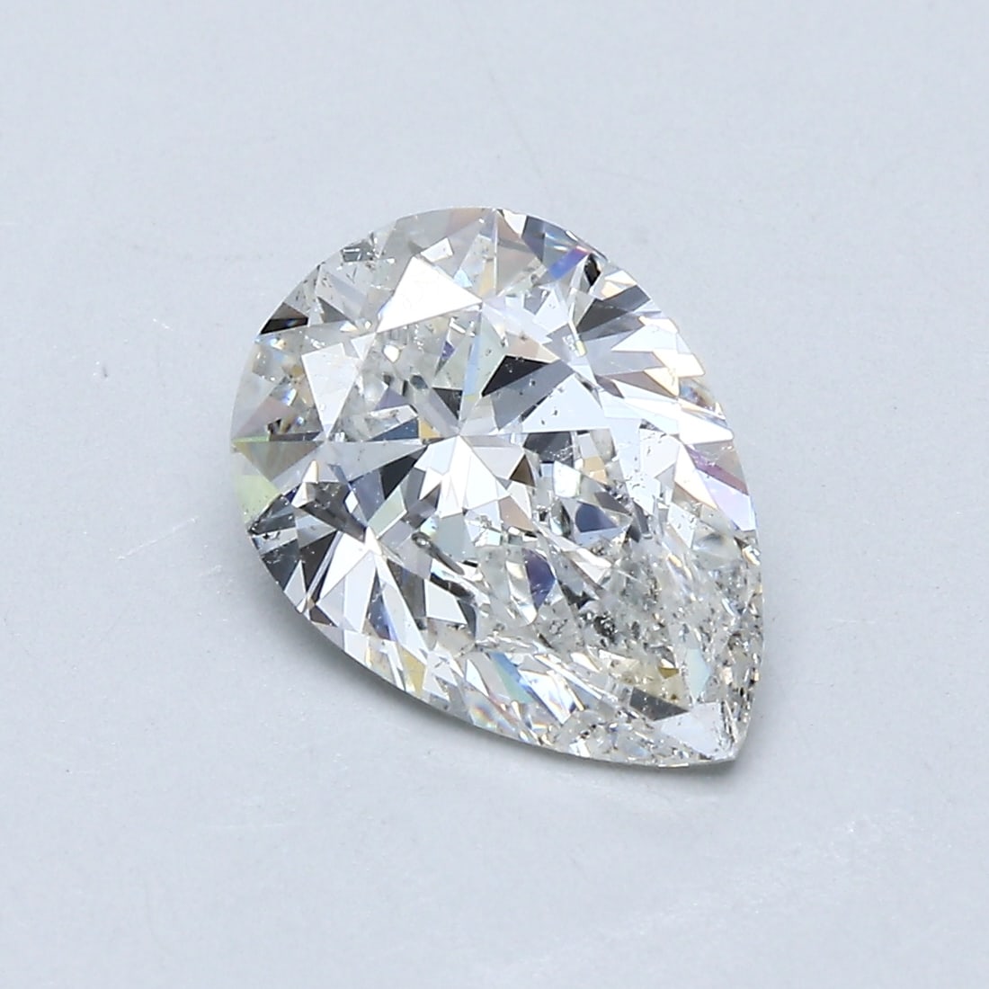 Loose Diamond - PEAR 2.04ct G SI2: Loose Diamond - PEAR 2.04ct G SI2 Source: Natural Mined Diamond Shape: PEAR Carats: 2.04 Color: G Clarity: SI2 Certification: GIA Condition: Pre-Owned PLEASE NOTE: Framed, Large, or heavy items do not