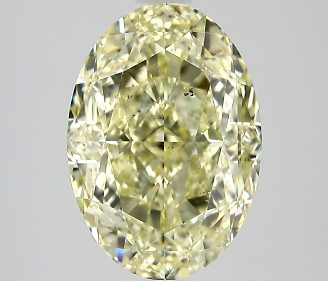 Loose Diamond - OVAL 2.5ct Fancy Light Yellow SI1: Loose Diamond - OVAL 2.5ct Fancy Light Yellow SI1 Source: Natural Shape: OVAL Carats: 2.5 Color: Fancy Light Yellow Certification: GIA Video: