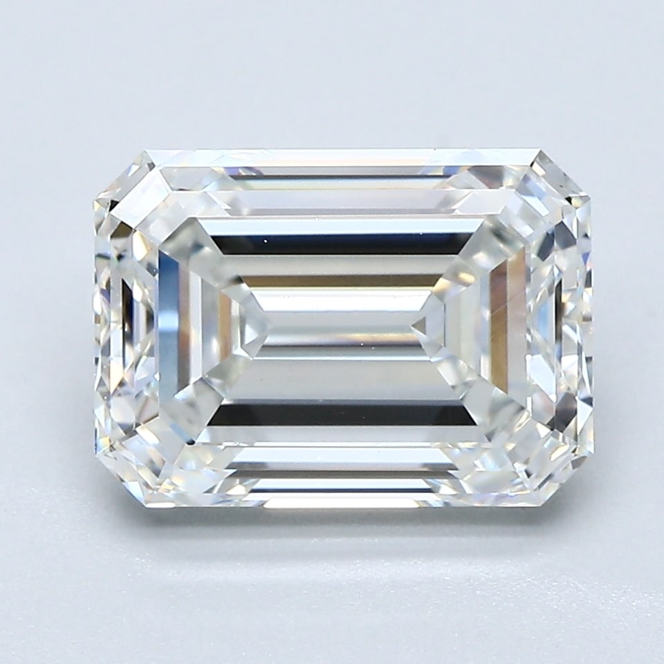 Loose Diamond - EMERALD 3.5ct H VS1: Loose Diamond - EMERALD 3.5ct H VS1 Source: Natural Mined Diamond Shape: EMERALD Carats: 3.5 Color: H Clarity: VS1 Certification: GIA Condition: Pre-Owned PLEASE NOTE: Framed, Large, or heavy items do