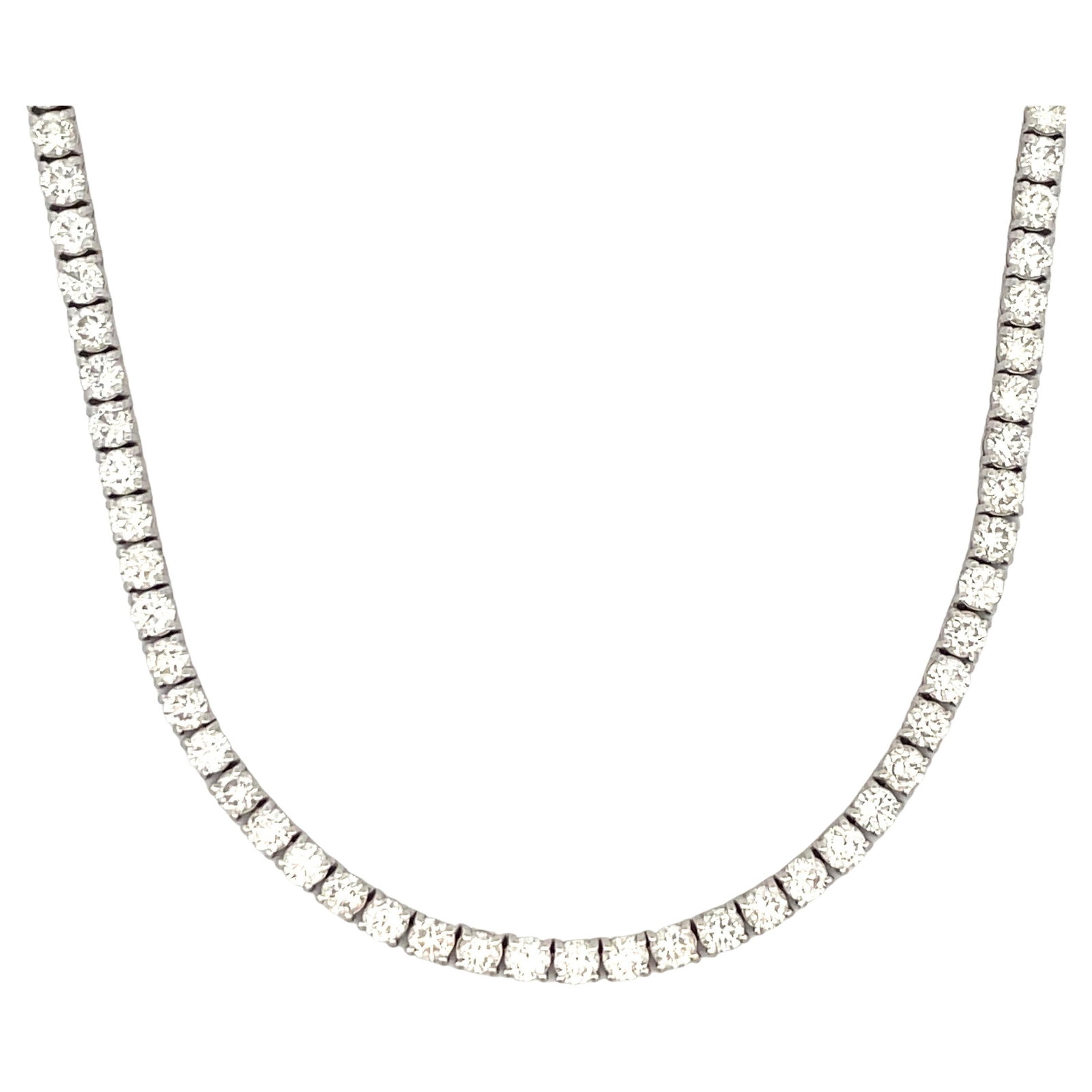 Harbor Diamonds 17.25ct White Gold Straight Line Necklace: Harbor Diamonds 17.25ct White Gold Straight Line Necklace This stunning Diamonds Straight Line Necklace showcases 113 round brilliant diamonds totaling 17.25 carats, elegantly set in luxurious 14k whi
