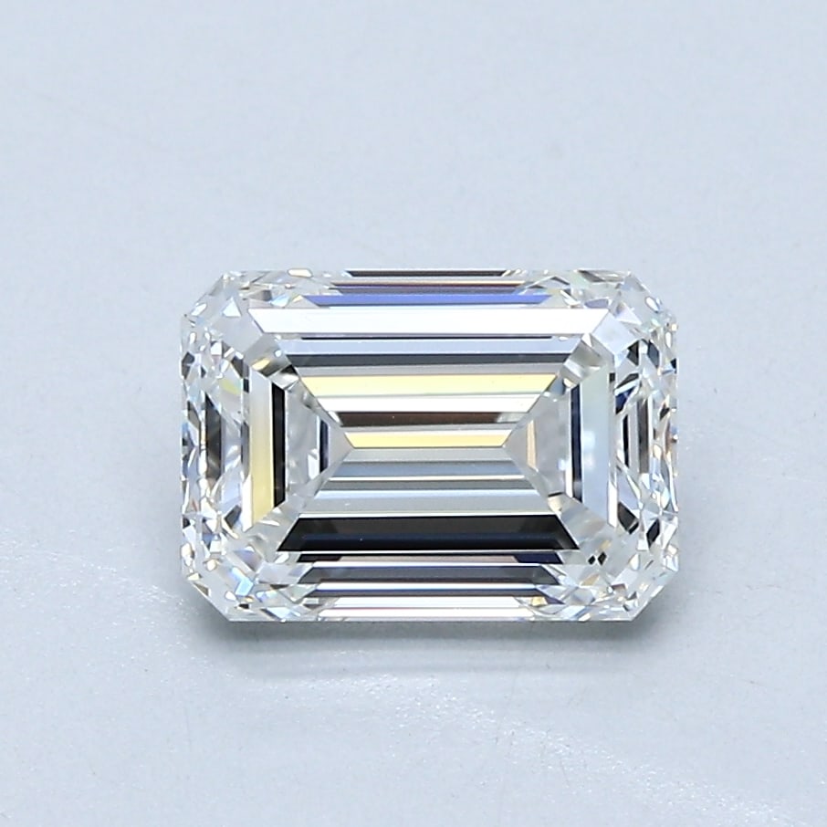 Loose Diamond - EMERALD 1.5ct G VVS1: Loose Diamond - EMERALD 1.5ct G VVS1 Source: Natural Mined Diamond Shape: EMERALD Carats: 1.5 Color: G Clarity: VVS1 Certification: GIA Condition: Pre-Owned PLEASE NOTE: Framed, Large, or heavy items 
