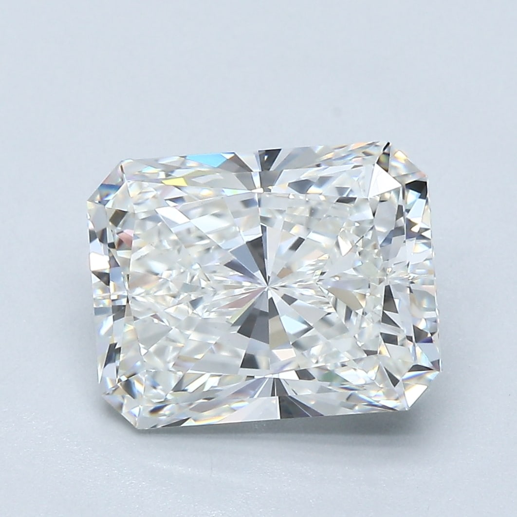 Loose Diamond - RADIANT 3.54ct H VVS2: Loose Diamond - RADIANT 3.54ct H VVS2 Source: Natural Mined Diamond Shape: RADIANT Carats: 3.54 Color: H Clarity: VVS2 Certification: GIA Condition: Pre-Owned PLEASE NOTE: Framed, Large, or heavy item