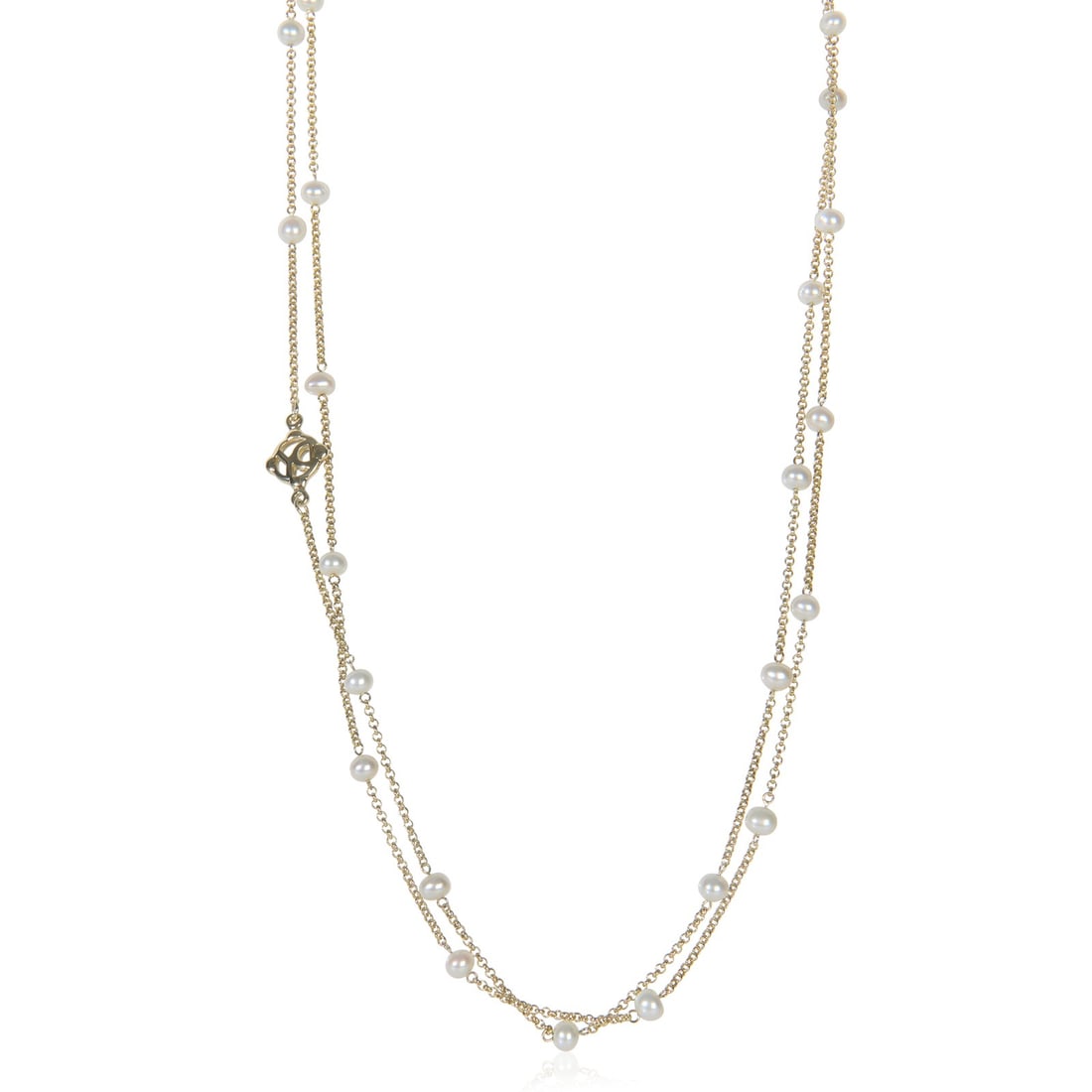 18k Yellow Gold 60 Inch Pearl Necklace by David Yurman: 18k Yellow Gold 60 Inch Pearl Necklace by David Yurman This pre-owned David Yurman necklace features lustrous pearls set on an 18k yellow gold chain. Designed to be worn by any gender, it measures 60 