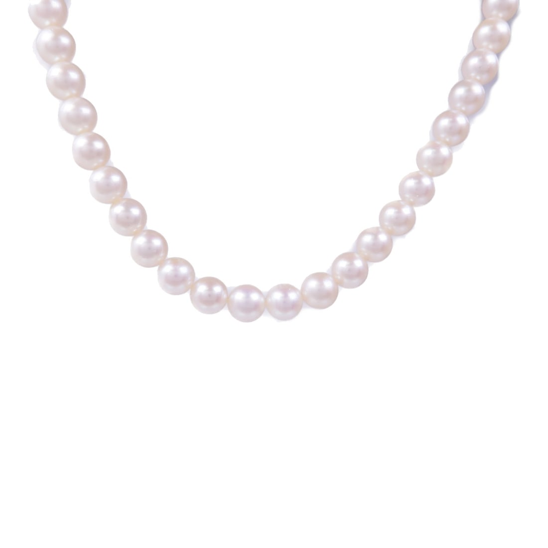 JEWELRY 14K White Gold Pearl Necklace: JEWELRY 14K White Gold Pearl Necklace Adorn yourself with this elegant pearl necklace crafted in 14K white gold. This necklace features lustrous pearls that add a touch of sophistication to any outfit