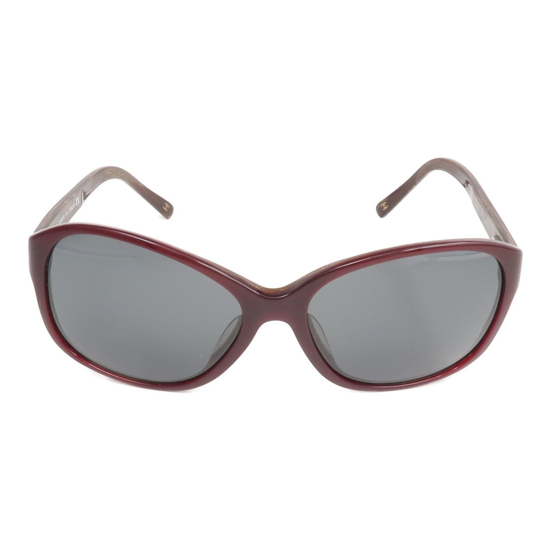 Chanel 5128 Brown PVC Women's Sunglasses with CC Logo: Chanel 5128 Brown PVC Women's Sunglasses with CC Logo These CHANEL CC sunglasses feature a stylish brown frame with black accents, crafted for women. Designed with a regular size type, they offer a so