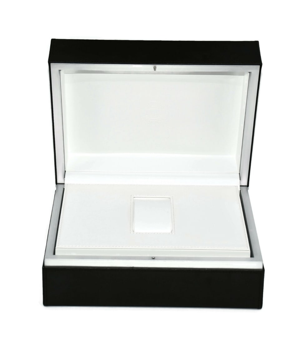 IWC Large Black Presentation Watch Box 12x9x7 Inches Authentic: IWC Large Black Presentation Watch Box 12x9x7 Inches Authentic This IWC Large Black Watch Box is a perfect storage solution for your prized timepieces. Designed to hold a single watch, it features a s