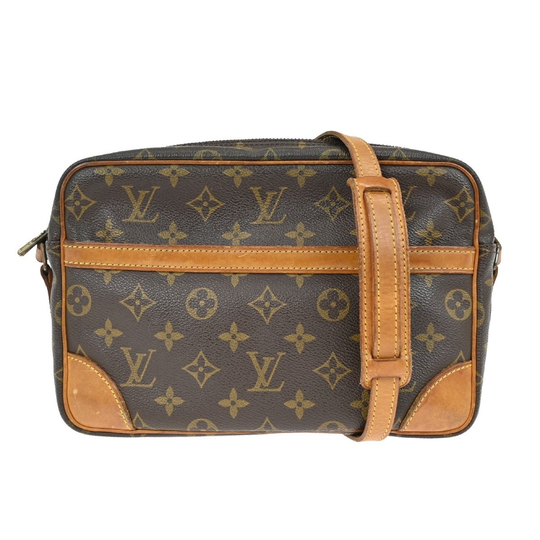 Louis Vuitton Trocadero 27 Monogram Canvas Medium Crossbody Shoulder Bag: Louis Vuitton Trocadero 27 Monogram Canvas Medium Crossbody Shoulder Bag This Louis Vuitton Trocadero 27 crossbody shoulder bag features the iconic monogram canvas exterior with brown leather handle a