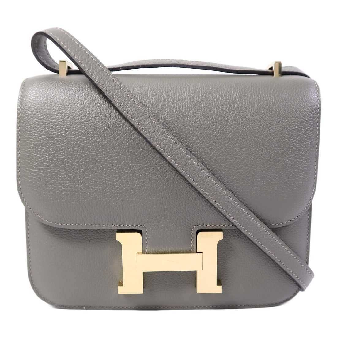 Hermes Constance Mini calfskin shoulder bag green GHW: Hermes Constance Mini calfskin shoulder bag green GHW This Hermes Constance Mini Shoulder Bag is crafted from Evercolor calfskin leather in a green shade, featuring a compact and elegant design. The b