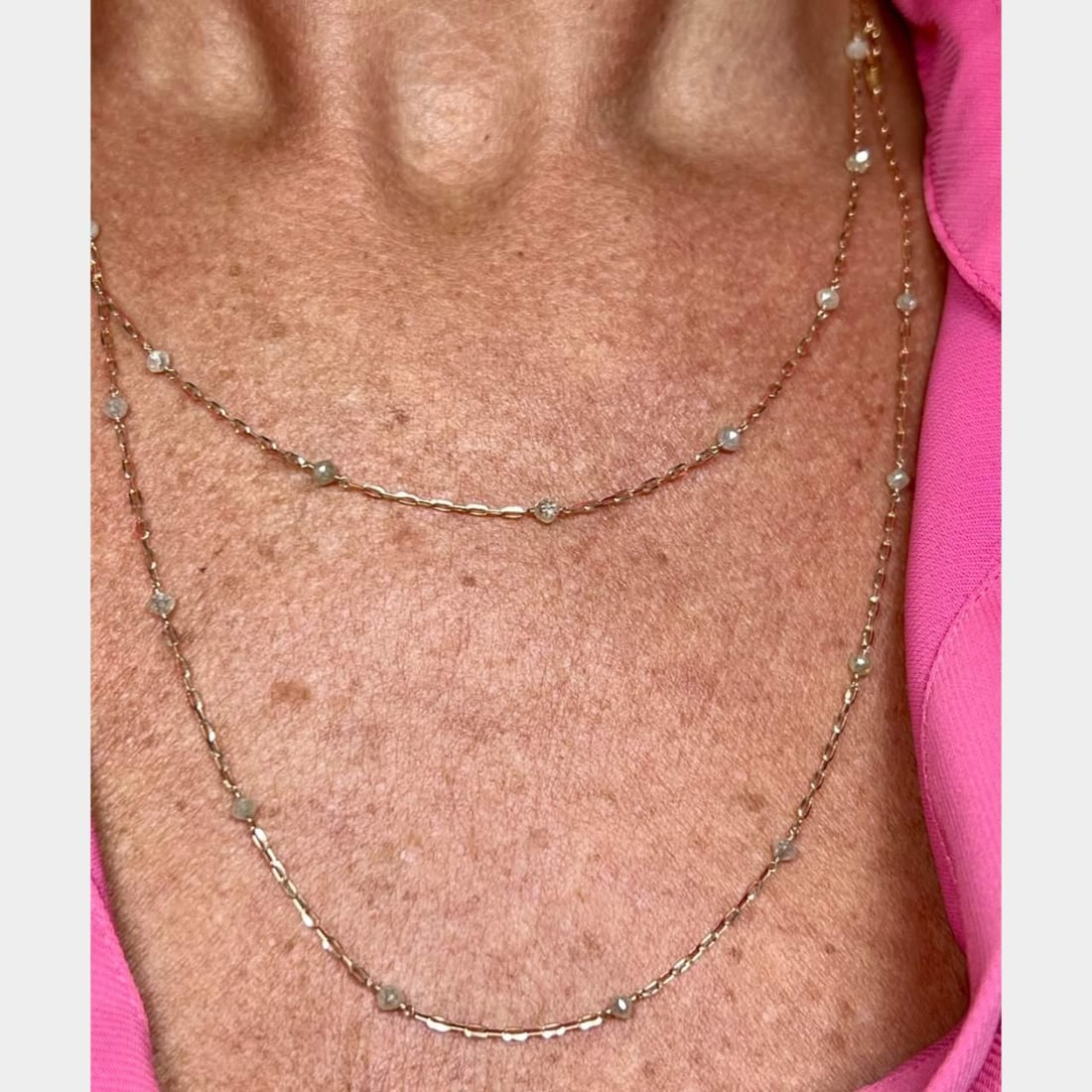 Elegant 18K Yellow Gold 7.03 Ct Briolette Diamond Necklace: Elegant 18K Yellow Gold 7.03 Ct Briolette Diamond Necklace This exquisite 18K Yellow Gold Necklace features a stunning 7.03 Ct. of Briolette Diamonds, artfully arranged in a 'by the yard' design.