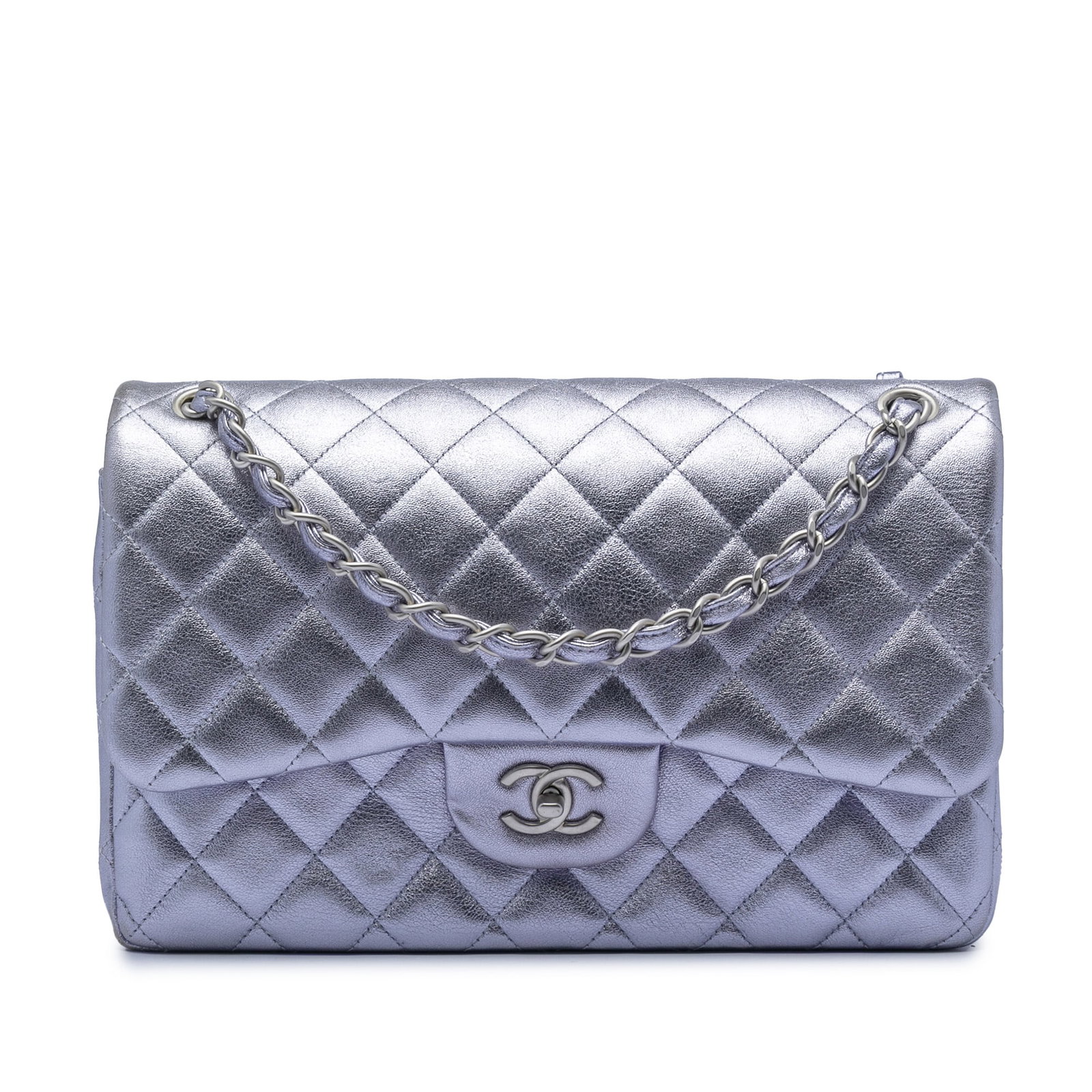 Chanel Metallic Purple Lambskin Jumbo Double Flap Shoulder Bag: Chanel Metallic Purple Lambskin Jumbo Double Flap Shoulder Bag This Chanel Jumbo Classic Metallic Lambskin Double Flap shoulder bag features a quilted lambskin leather body in purple, leather-woven ch