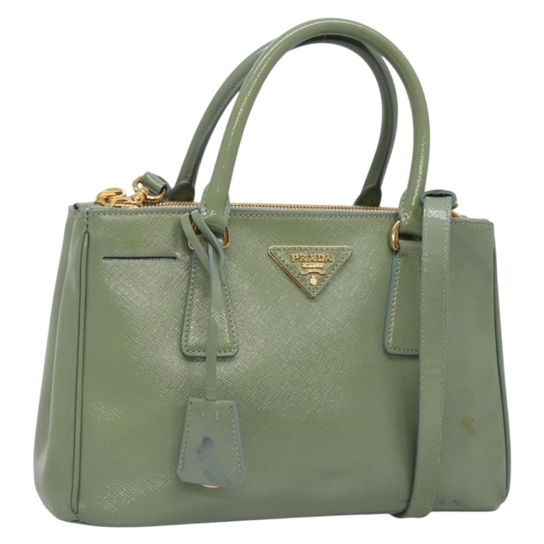 Prada Saffiano Leather Double Zip Lux Gold Tote Handbag 26cm: Prada Saffiano Leather Double Zip Lux Gold Tote Handbag 26cm This Prada Double Zip Lux Tote is crafted from gold Saffiano leather and designed for women. The handbag features a spacious interior with 