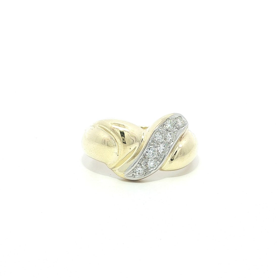 14k Yellow Gold Band Ring with 8 Natural Diamonds Size 9: 14k Yellow Gold Band Ring with 8 Natural Diamonds Size 9 This wide band ring is crafted from solid 14k yellow gold and features a pave center set with approximately 0.25 carats total weight of round b