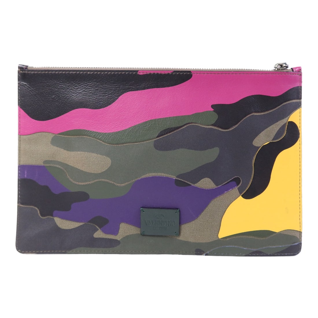 Valentino Green Canvas and Calfskin Leather Clutch with Silver Hardware: Valentino Green Canvas and Calfskin Leather Clutch with Silver Hardware This Valentino clutch bag features a green canvas exterior with calfskin leather accents. Designed for women, it offers a sleek 
