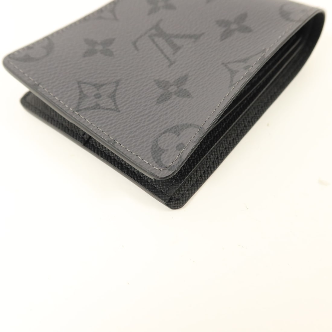 Louis Vuitton Monogram Eclipse Reverse bi-fold wallet gray - 10