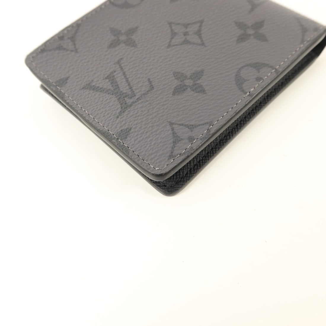 Louis Vuitton Monogram Eclipse Reverse bi-fold wallet gray - 11