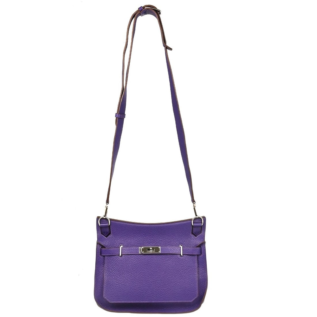 Hermes Jypsiere 28 Iris Purple Taurillon Clemence Shoulder Bag: Hermes Jypsiere 28 Iris Purple Taurillon Clemence Shoulder Bag The Hermes Iris Taurillon Clemence Jypsiere 28 Shoulder Bag is a stylish and versatile accessory perfect for casual occasions. Crafted fr