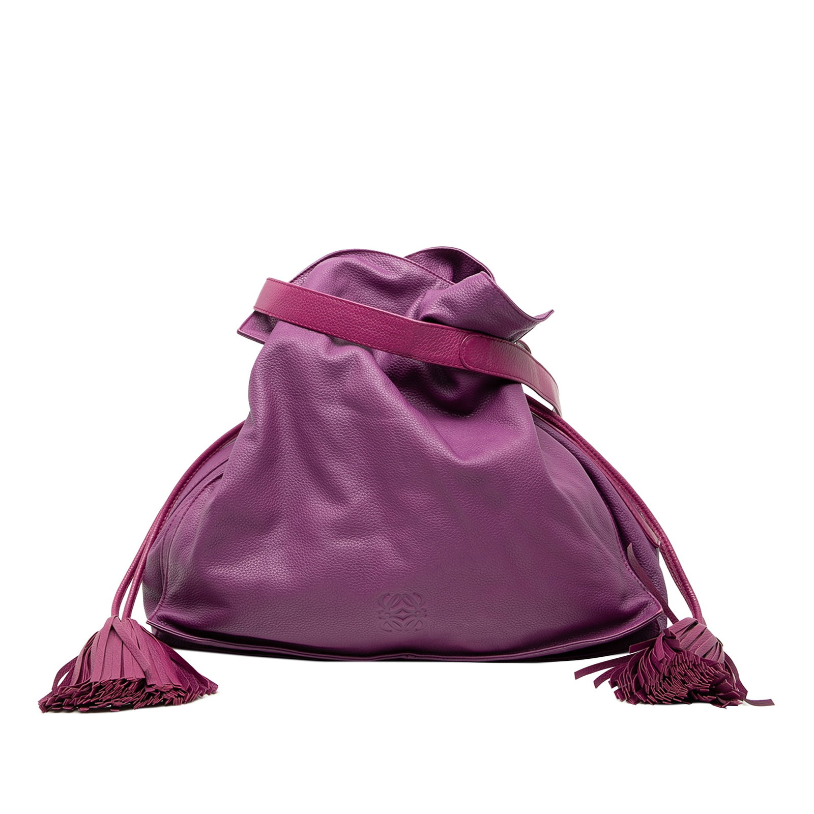Flamenco 36 Purple Leather Shoulder Bag with Tassel Detailing: Flamenco 36 Purple Leather Shoulder Bag with Tassel Detailing This LOEWE Flamenco 36 bag is crafted from purple calfskin leather and features distinctive tassel details. It is designed with a flat lea