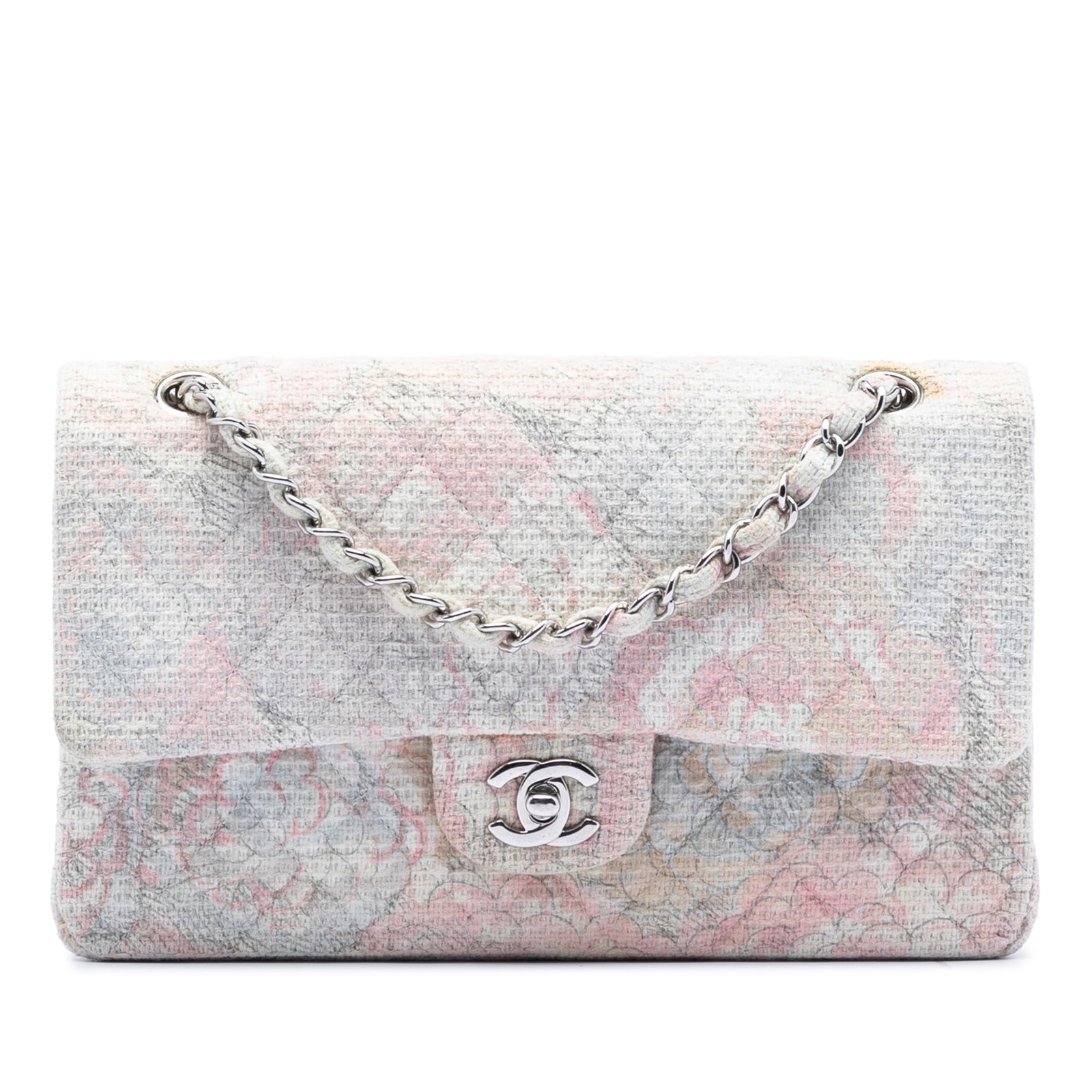 Chanel Camellia Tweed Medium Classic Double Flap Shoulder Bag: Chanel Camellia Tweed Medium Classic Double Flap Shoulder Bag This Chanel Medium Classic Tweed Camellia Double Flap bag features a quilted pink tweed body with a woven chain strap, double front flaps 