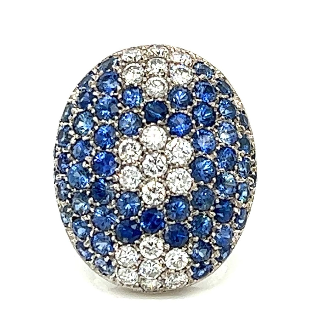 Stunning 18K White Gold Diamond Sapphire Ring 1.30 Ct Diamonds 3.50 Ct Sapphires: Stunning 18K White Gold Diamond Sapphire Ring 1.30 Ct Diamonds 3.50 Ct Sapphires This exquisite 18K White Gold Diamond and Sapphire Ring showcases a stunning combination of elegance and craftsmanship.